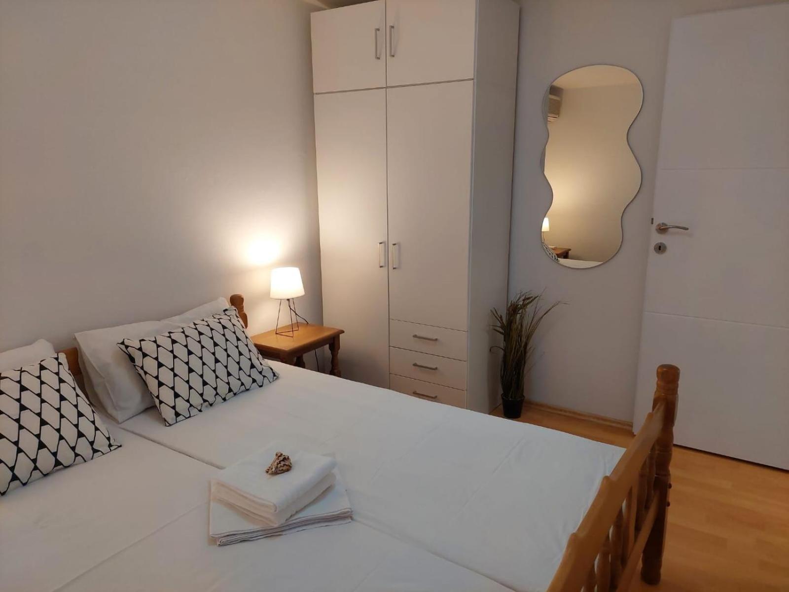 Apartman Luka Klenovica Luaran gambar