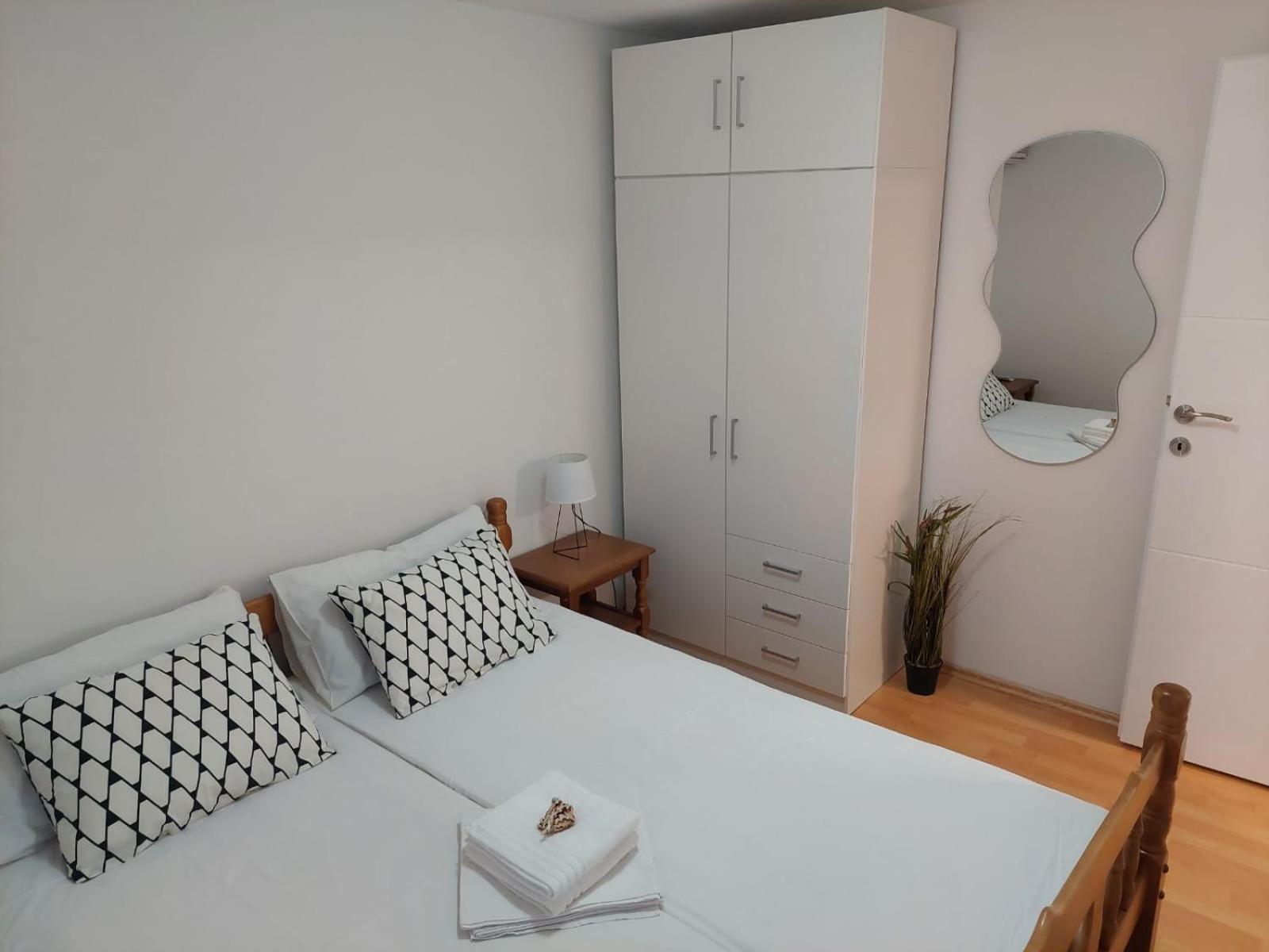 Apartman Luka Klenovica Luaran gambar